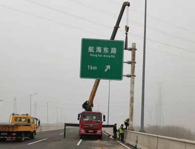 开封开封悬臂式交通标志杆